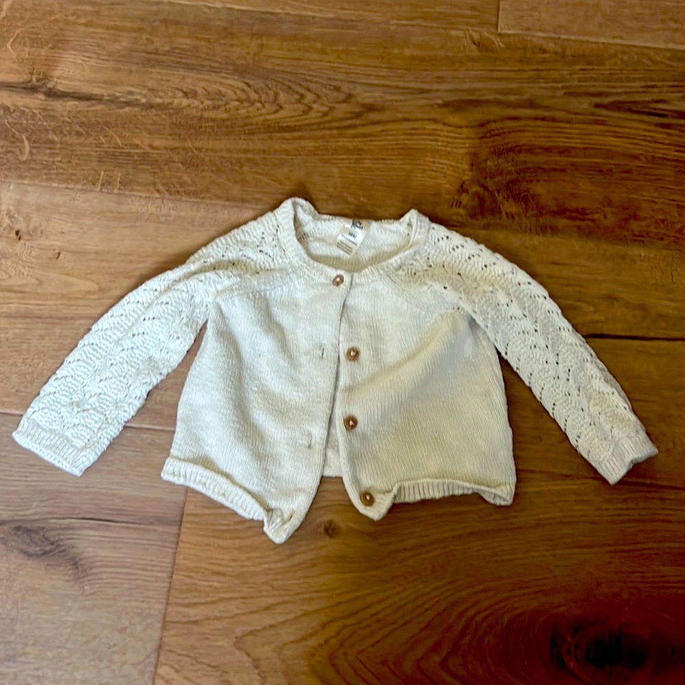 Oshkosh cream sweater - 18 months